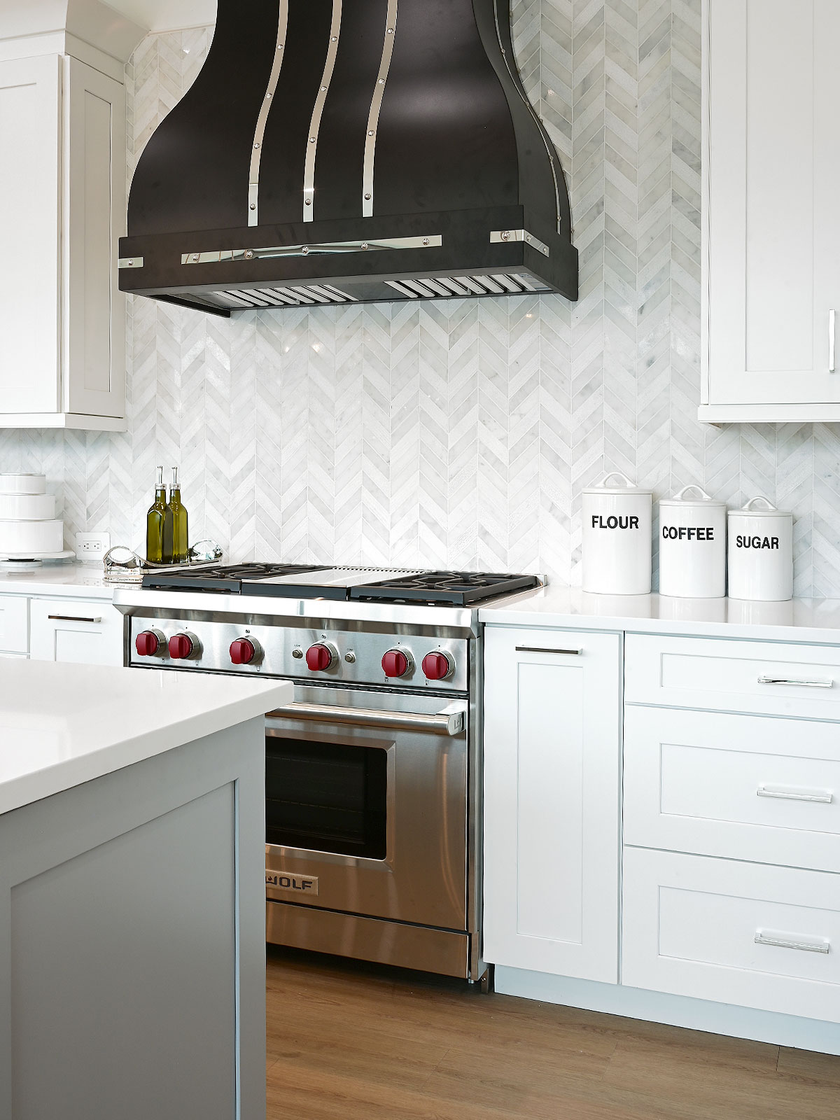 White modern marble chevron mosaic backsplash tile 2 BA631613