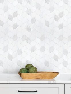White Gray Marble Leaf Mosaic Backsplash Tile BA6316