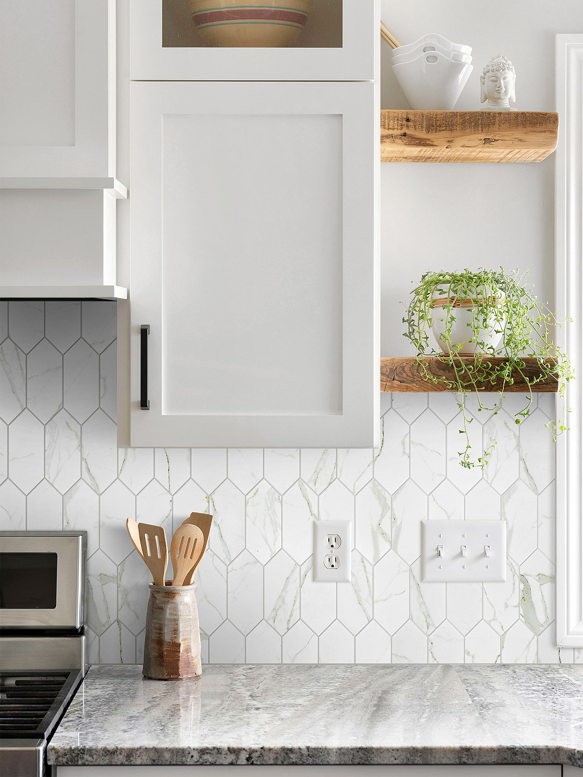 White Cabinet Gray Countertop Glass Calacatta Gold Mosaic Backsplash Tile BA6702