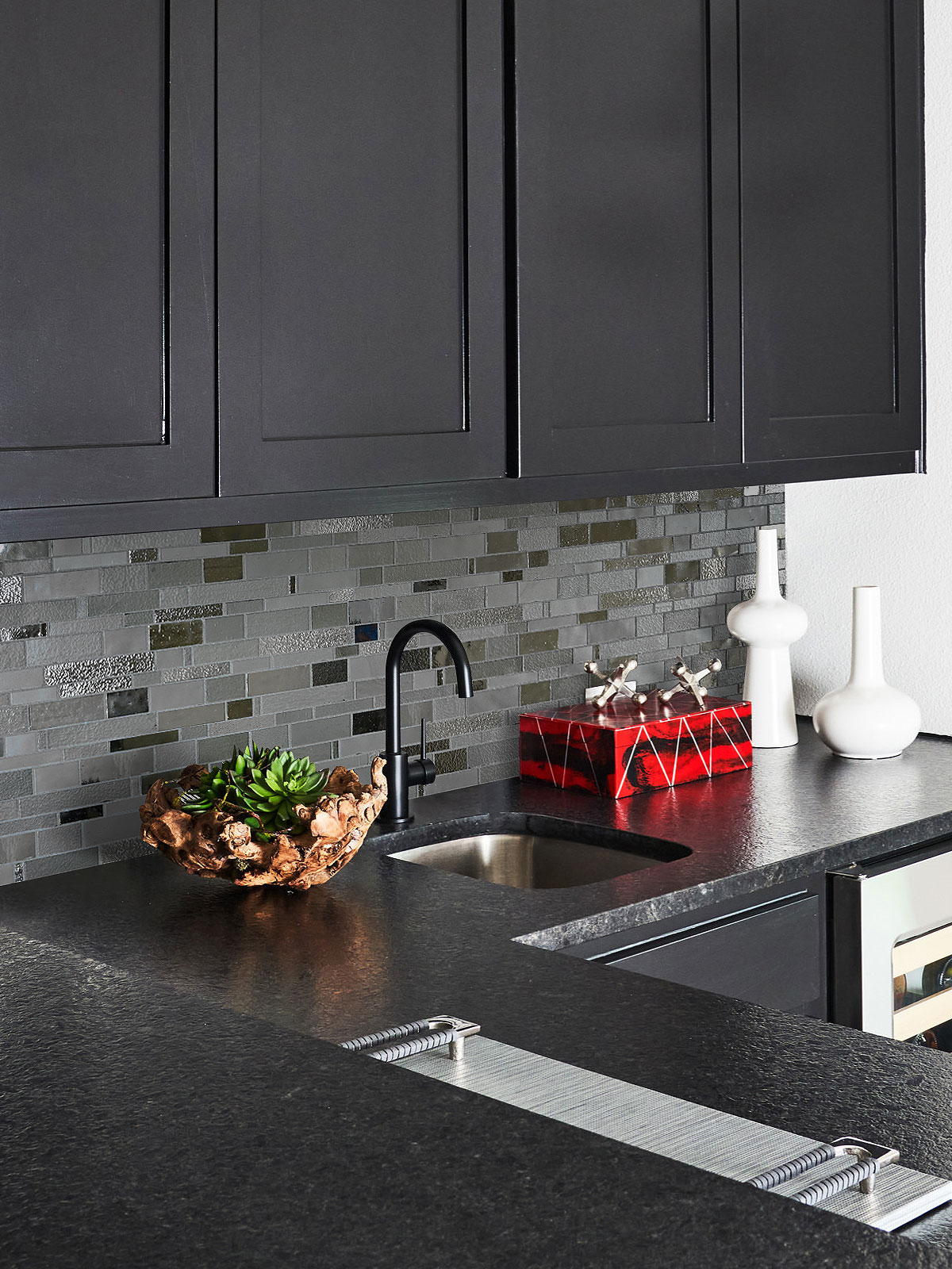 Black Granite with Gray Glass Artisan Mosaic Tile BA7018